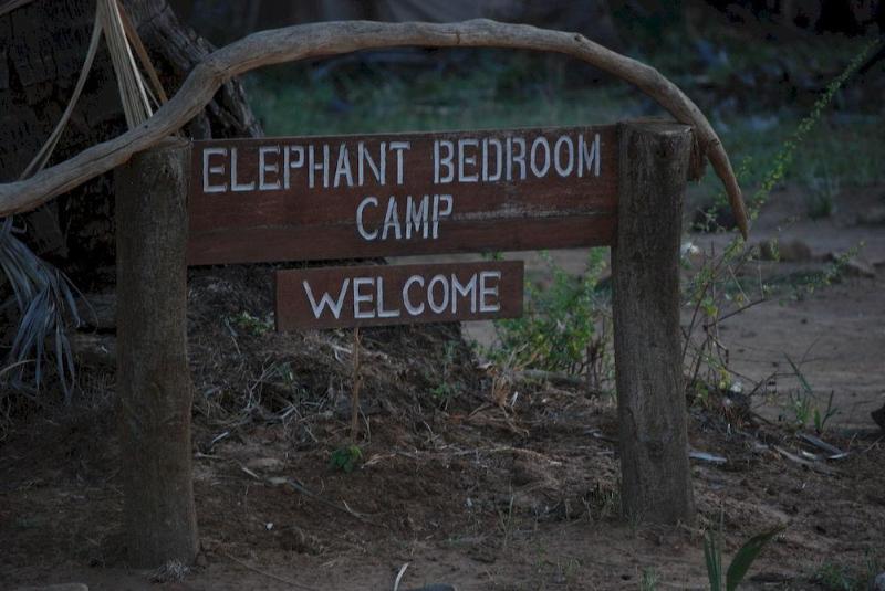 Elephant Bedroom Camp Archers Post Extérieur photo